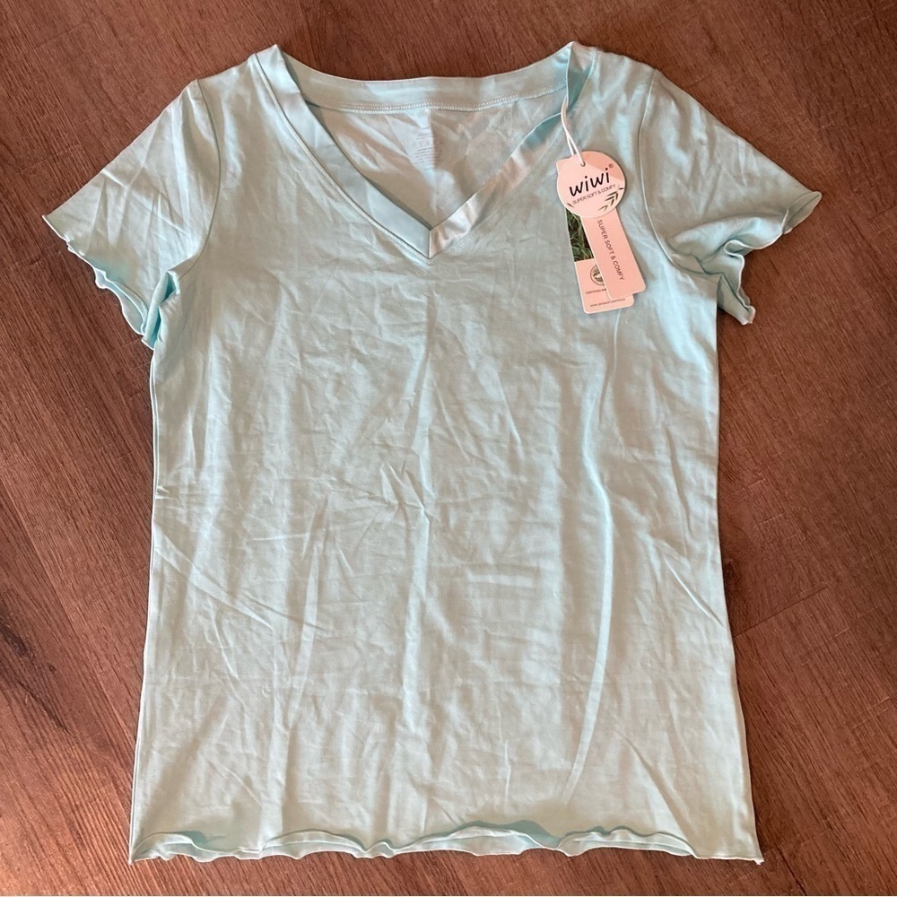 WIWI Super Soft & Comfy Blue Tee NWT